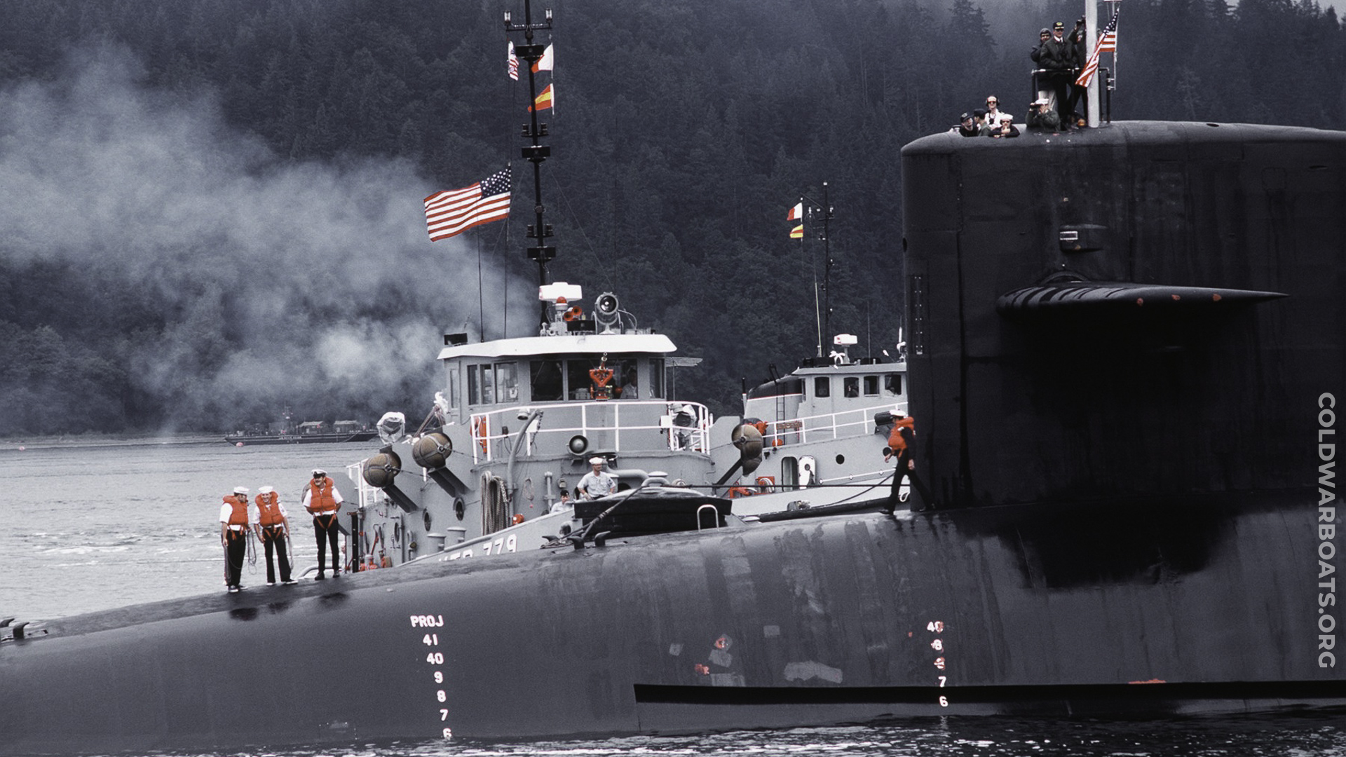 images/slideshows-fleet/slideshow-ssbn726/slideshow-ssbn726-05.jpg