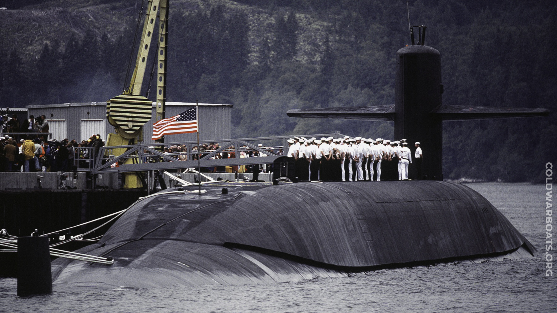 images/slideshows-fleet/slideshow-ssbn726/slideshow-ssbn726-07.jpg