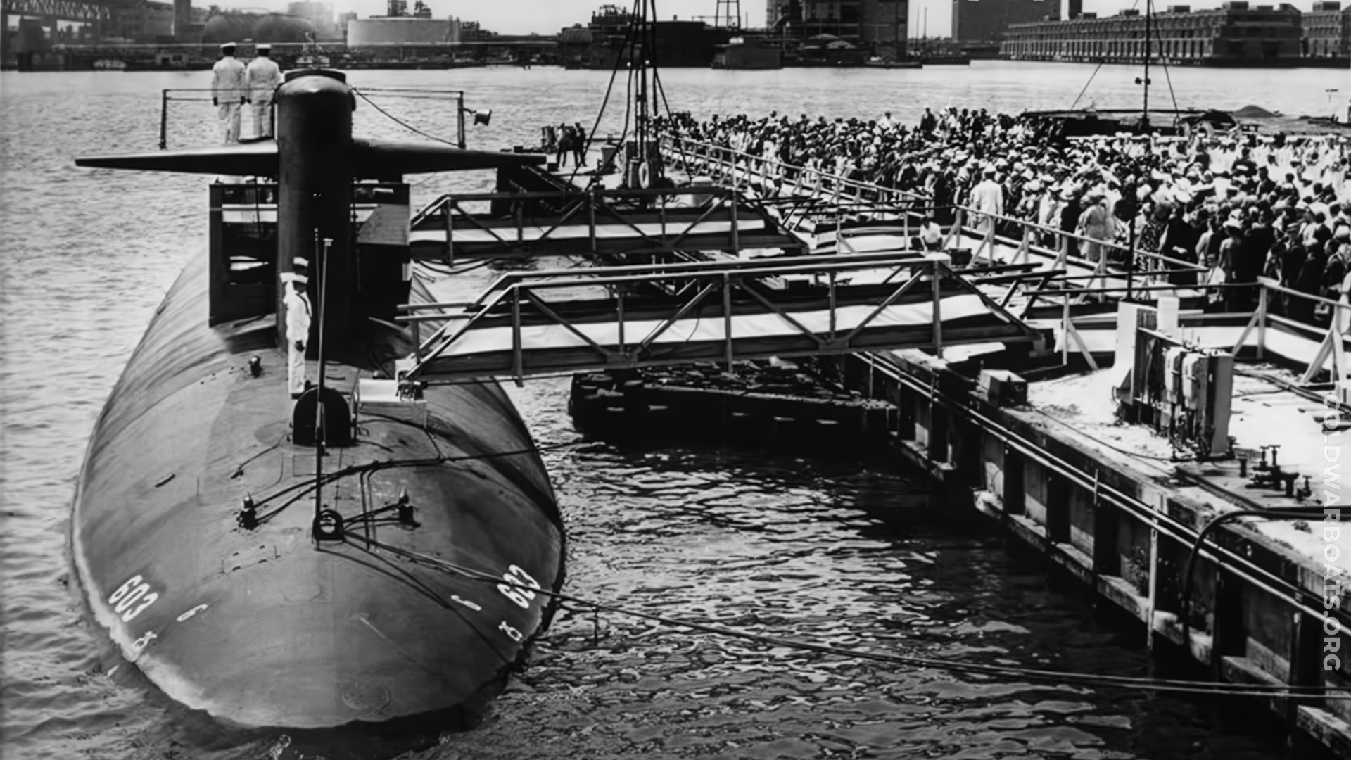 images/slideshows-fleet/slideshow-ssn603/slideshow-ssn603-11.jpg