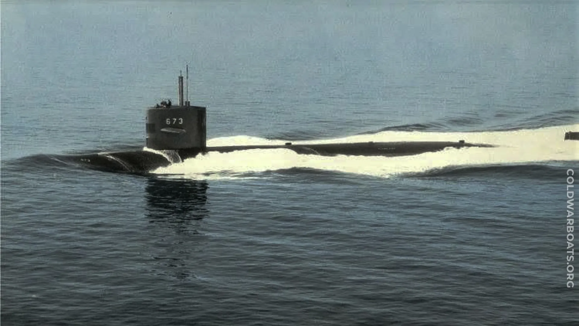 The USS FLYING FISH (SSN 673) cuts a wake during sea trials.