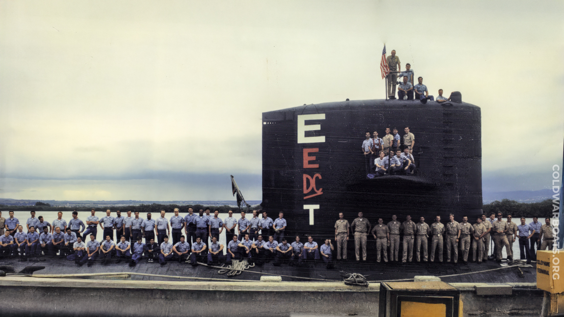 images/slideshows-fleet/slideshow-ssn682/slideshow-ssn682-01.jpg